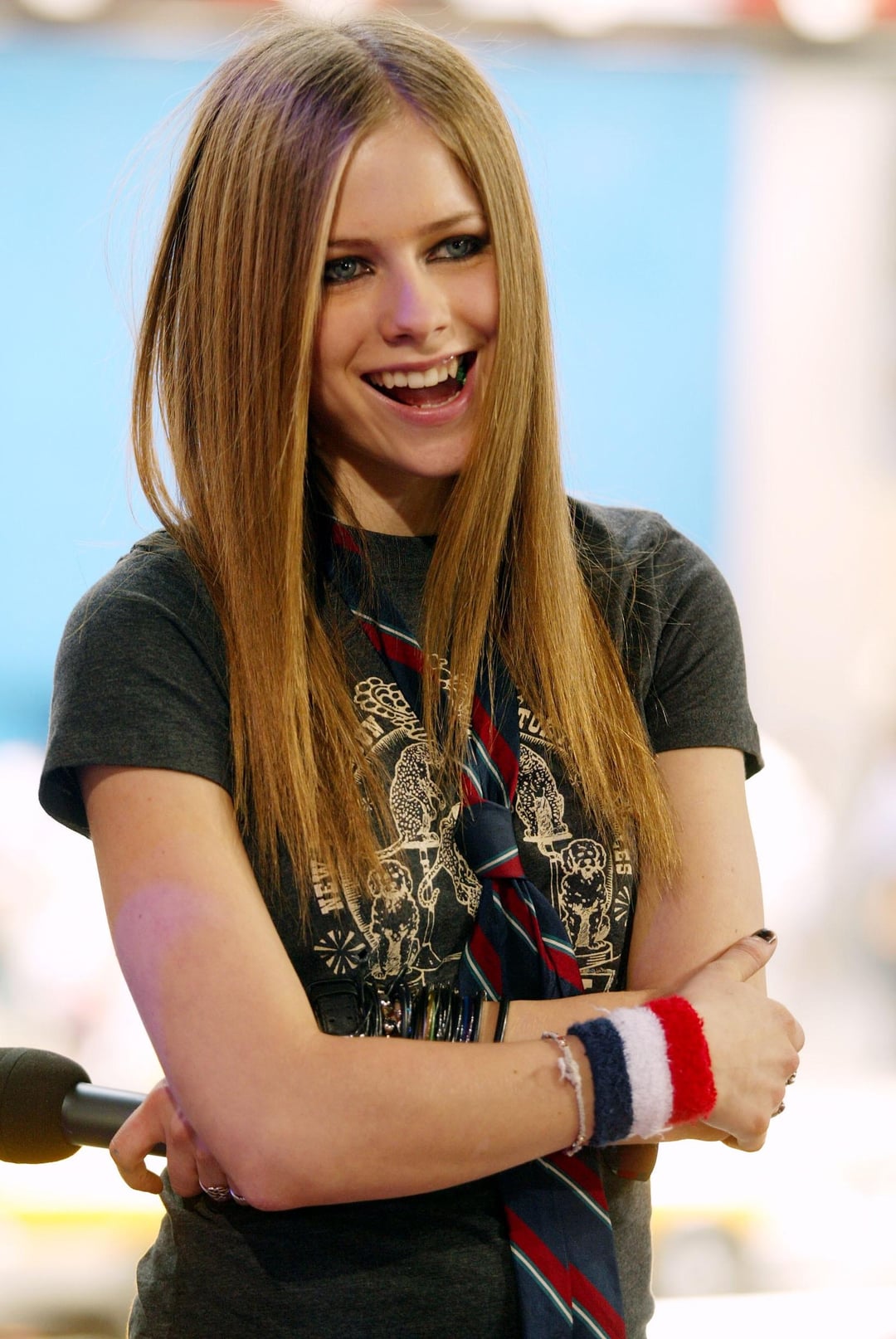 Avril Lavigne Was A Walking Aesthetic F XOXO